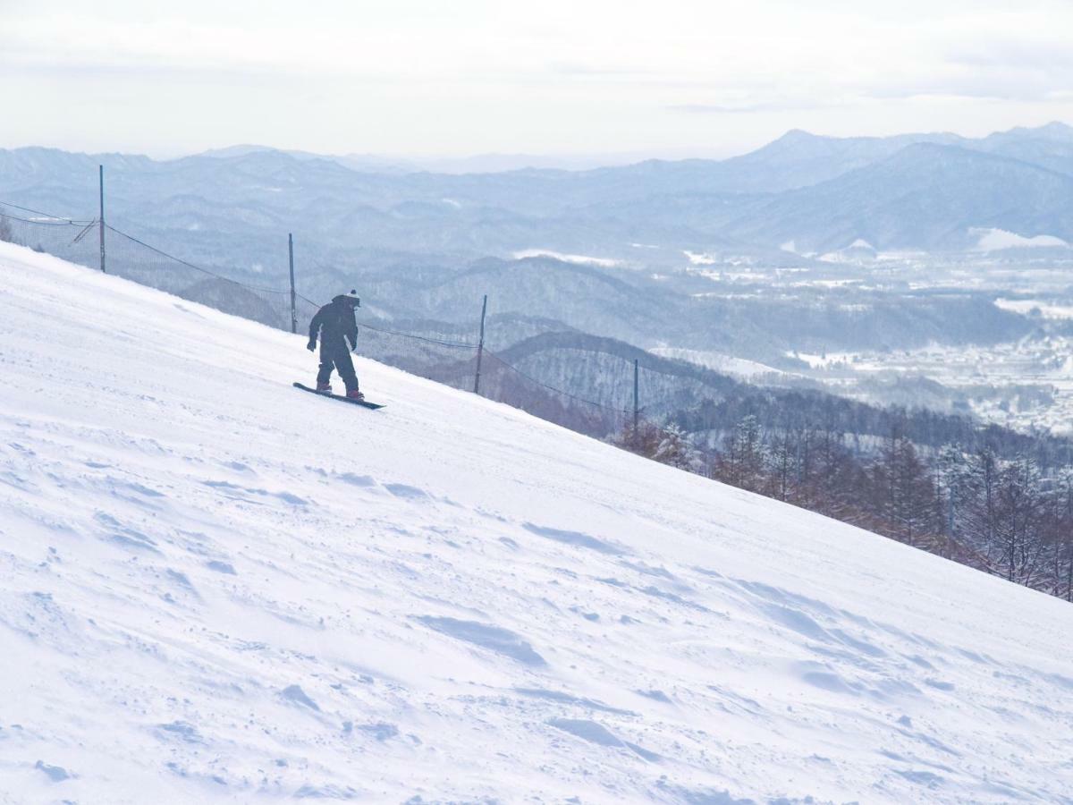 Hotel Mount Racey Yubari Exterior foto
