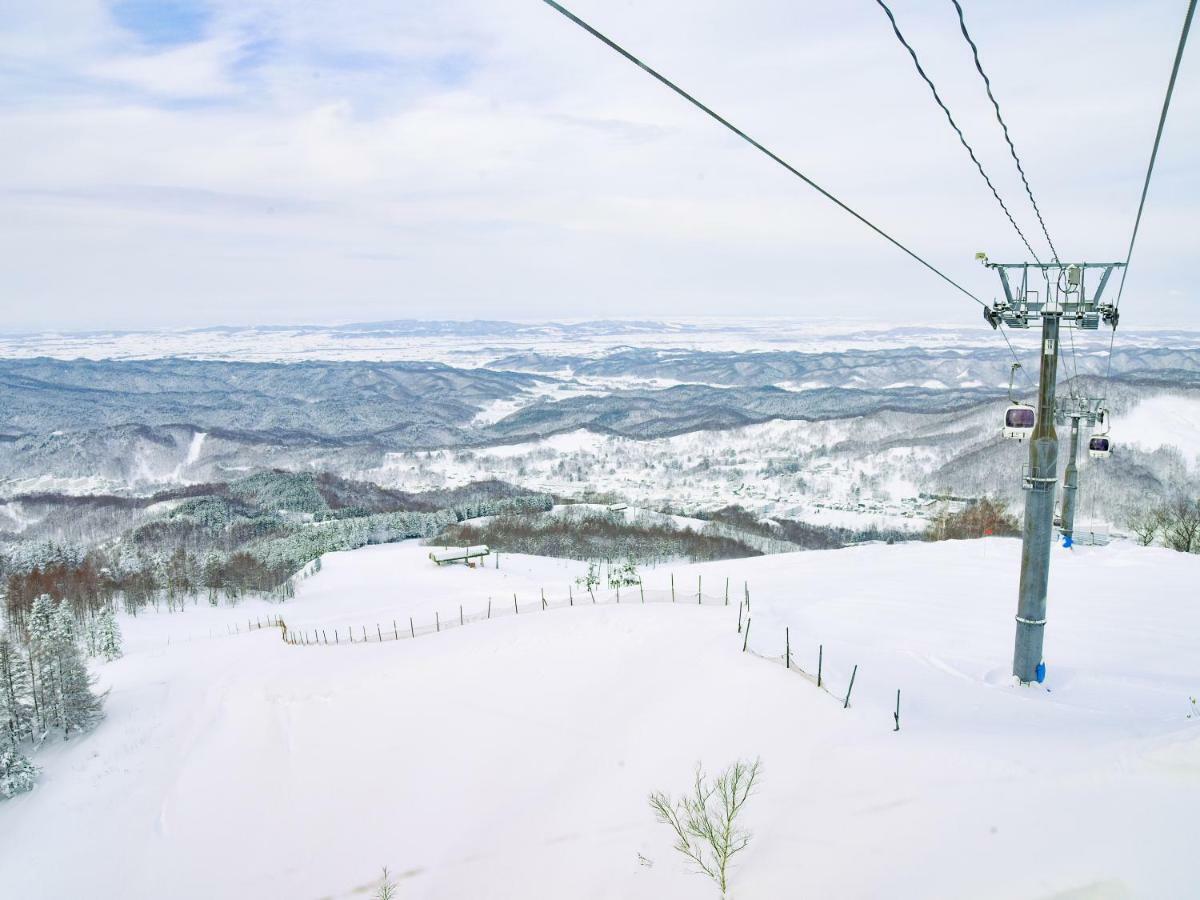 Hotel Mount Racey Yubari Exterior foto